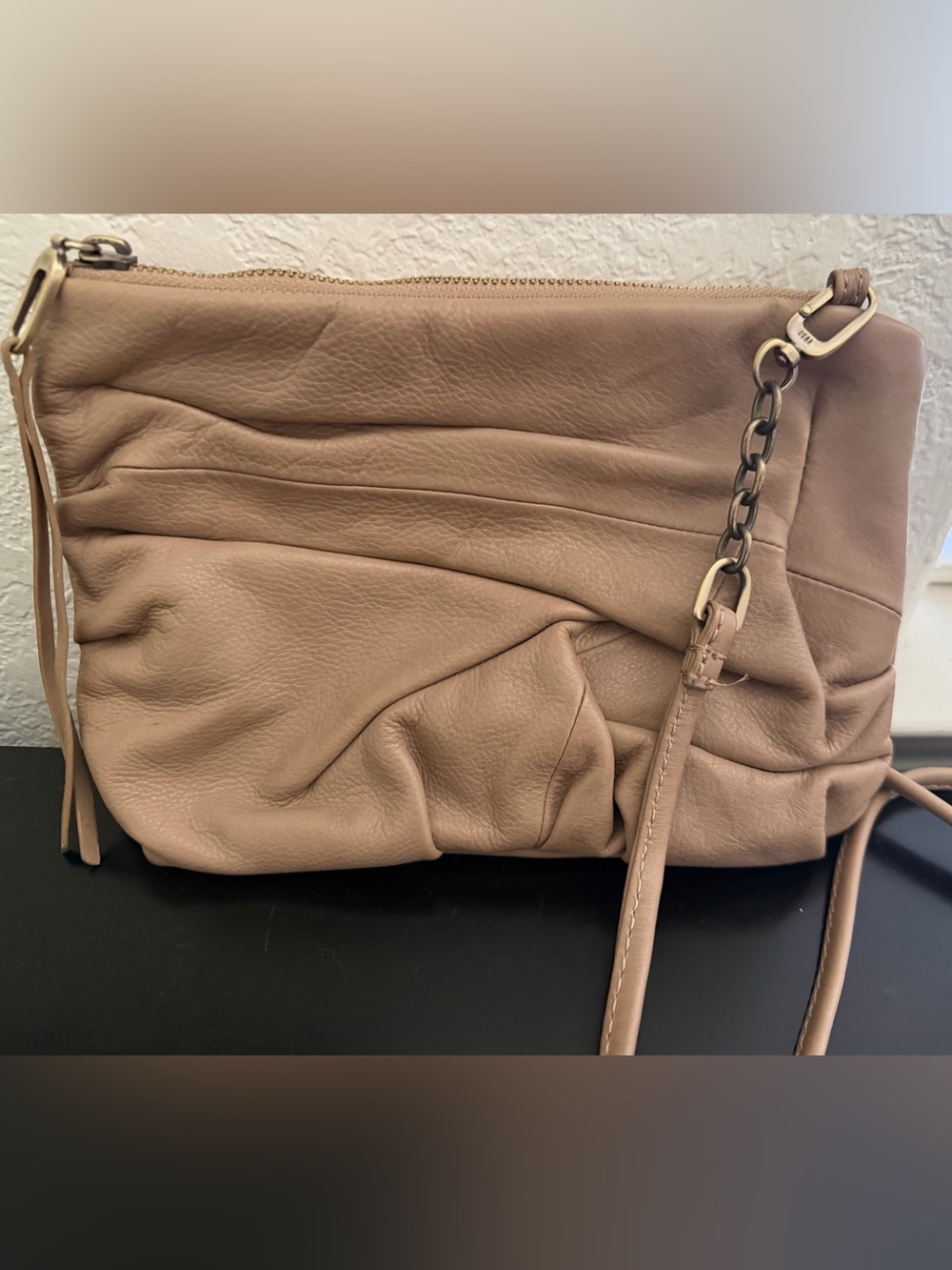 Hobo leather dare purse bag taupe